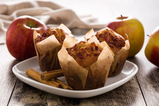 فطائر المافن بالتفاح.. وصفة لذيذة سريعة التحضير ومميزة للسحور صورة رقم 2