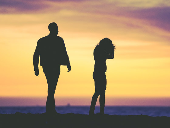 هل تمر بانفصال عاطفي في ظل كورونا؟ لا تفعل هذه الأمور صورة رقم 3