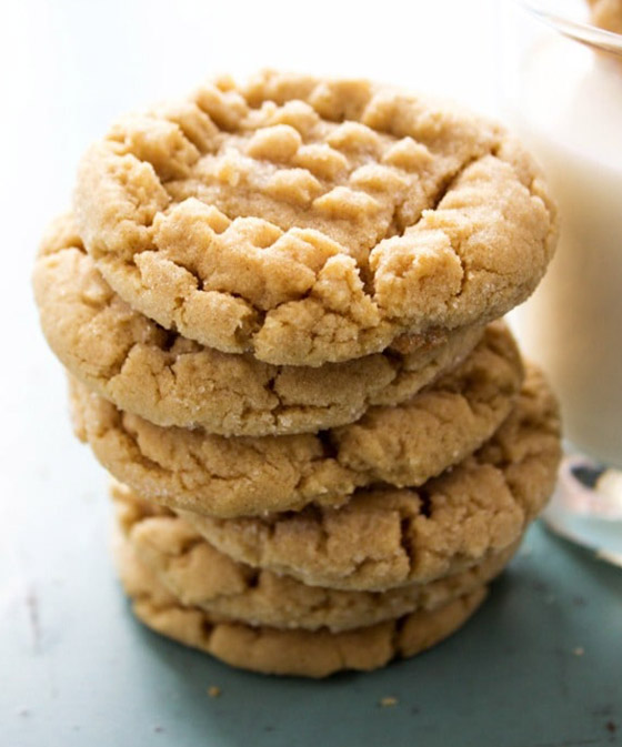 طريقة سهلة وسريعة لتحضير الكوكيز بزبدة الفستق السوداني الخفيفة صورة رقم 8