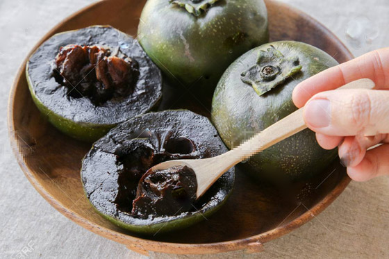 فاكهة الشوكولاتة الربانية: قليلة السعرات غنية بالألياف والفيتامينات صورة رقم 12