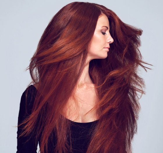 بعيدا عن المنتجات.. نصائح للحصول على شعر أكثر كثافة بصورة طبيعية صورة رقم 2