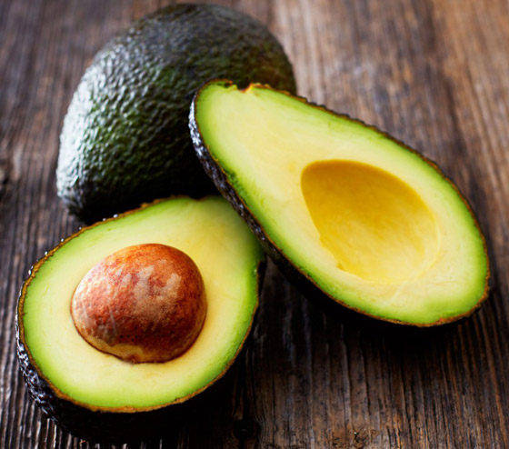 خطأ شائع نرتكبه جميعا.. 10 أطعمة توقف حالا عن وضعها في الثلاجة! صورة رقم 6