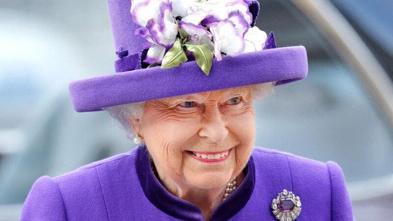 ما النظام الغذائي الذي تتبعه الملكة إليزابيث يوميًا؟ صورة رقم 7