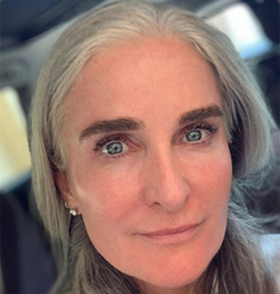 بالصور: عارضة ازياء تثبت أن العمر مجرد رقم فقط صورة رقم 8