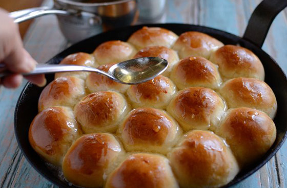 رائحتها شهية ولذيذة مع فنجان الشاي.. إليكم وصفة خلية النحل الطيبة صورة رقم 10