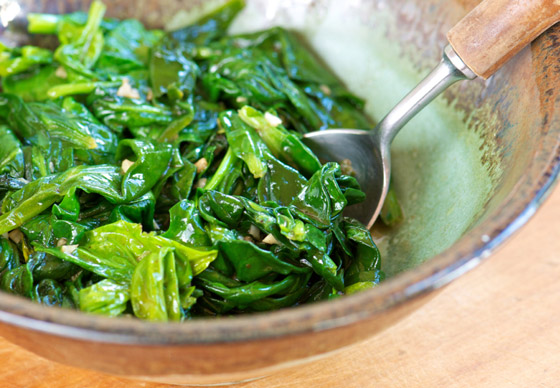 تجنّب تسخين 7 أطعمة.. أحدها يسبب التسمم وبعضها آلام المعدة والسرطان! صورة رقم 2 تجنّب تسخين 7 أطعمة.. أحدها يسبب التسمم وبعضها آلام المعدة والسرطان! صورة رقم 2