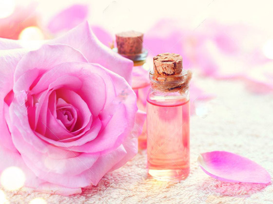 زيت الورد السحري لبشرة مشرقة حيوية خالية من العيوب صورة رقم 2