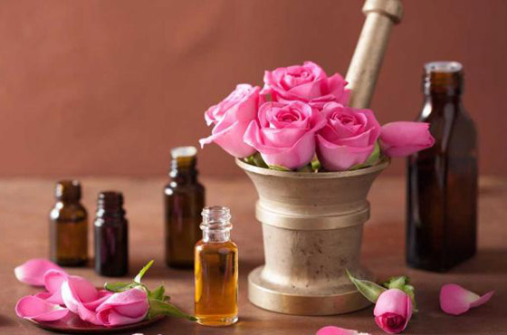 زيت الورد السحري لبشرة مشرقة حيوية خالية من العيوب صورة رقم 4