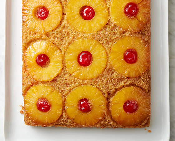 هشة وسريعة الذوبان في الفم.. إليكم وصفة كيك الأناناس اللذيذة صورة رقم 4