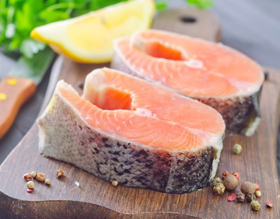 تعزز المزاج والشبع.. إليكم 10 أطعمة يجب تناولها أسبوعيا لإنقاص الوزن صورة رقم 2