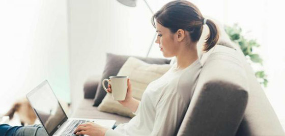 كيف تخفف آلام الظهر الناتجة عن العمل من المنزل؟ صورة رقم 1