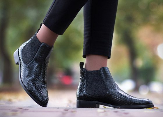 البقاء للأكثر شياكة وأناقة.. إليكم 10 أزياء لا تبطل موضتها أبدا صورة رقم 4