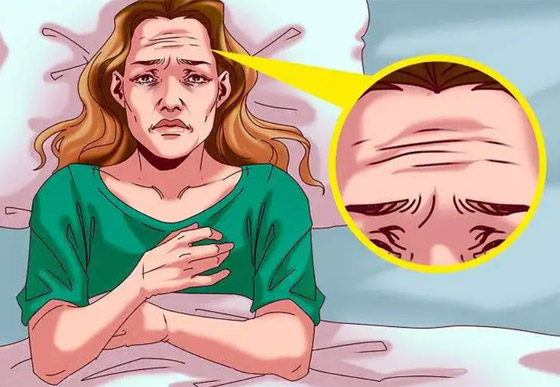 6 أخطاء شائعة وعادات خاطئة تؤدي إلى ظهور التجاعيد صورة رقم 1 6 أخطاء شائعة وعادات خاطئة تؤدي إلى ظهور التجاعيد صورة رقم 1