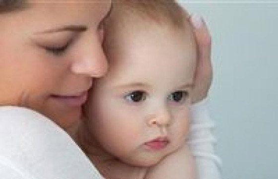 دراسة تكشف.. هذا ما تفعله لمسة الأبوين لرضيعهما! صورة رقم 4