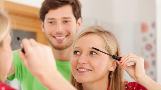 أمور غريبة تجذب الرجل إلى المرأة صورة رقم 2