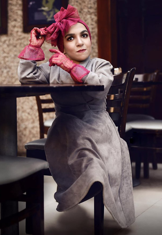 صور: أول عارضة أزياء مصرية قصيرة القامة تعرض تصاميمها المميزة صورة رقم 1