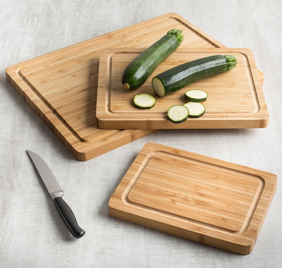 إليكم 3 طرق لتنظيف لوح التقطيع الخشبي كي يبقى خاليا من الجراثيم صورة رقم 4 إليكم 3 طرق لتنظيف لوح التقطيع الخشبي كي يبقى خاليا من الجراثيم صورة رقم 4