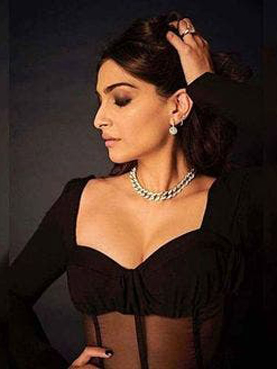 استوحي مكياج عُرسك من سونام كابور (صور) صورة رقم 4