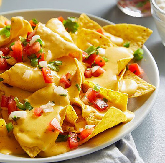 غنية بالنكهات ومثالية للسهرات.. إليكم طريقة تحضير غموس الناتشوز بالجبن صورة رقم 10 غنية بالنكهات ومثالية للسهرات.. إليكم طريقة تحضير غموس الناتشوز بالجبن صورة رقم 10