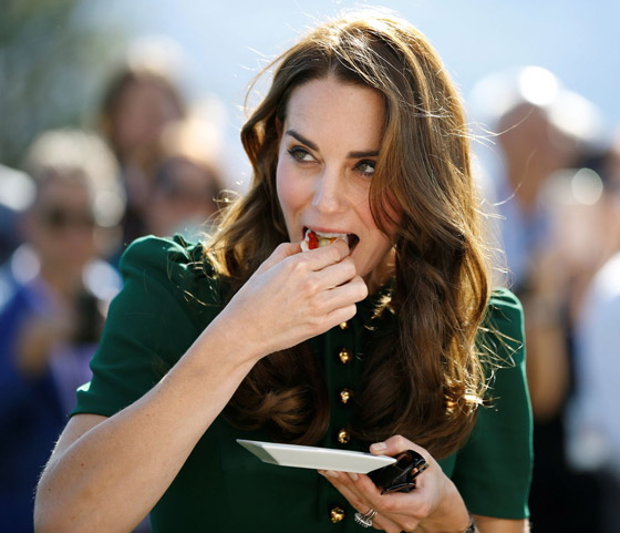 صور: تعرفوا إلى 7 عادات صحية يجب تعلمها من أفراد العائلات الملكية صورة رقم 4