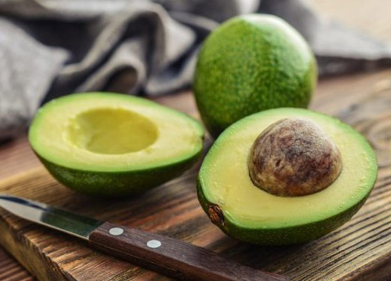 هل يساهم الأفوكادو في زيادة الوزن أم نقصانه؟ طريقة تناوله هي كلمة السر صورة رقم 10