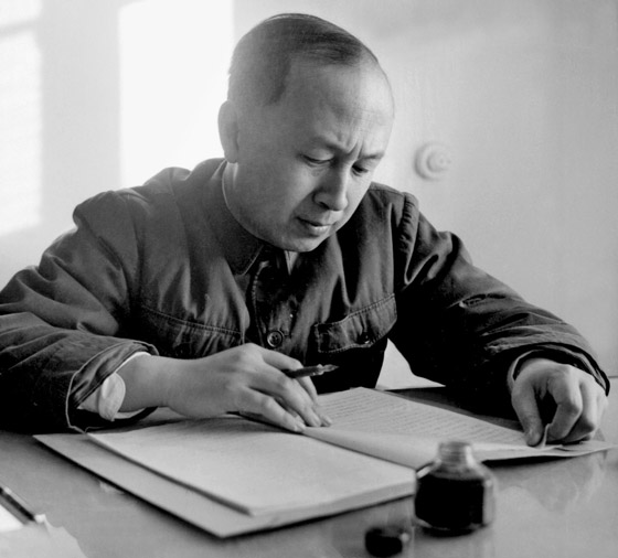 صورة رقم 3 - تعرفوا إلى العالم الذي طردته أمريكا فساعد الصين في الوصول إلى القمر!  صورة رقم 3 - تعرفوا إلى العالم الذي طردته أمريكا فساعد الصين في الوصول إلى القمر!