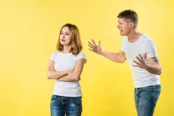 ماذا تفعلين إذا كان شريكك يلومك على كل شيء؟ صورة رقم 3