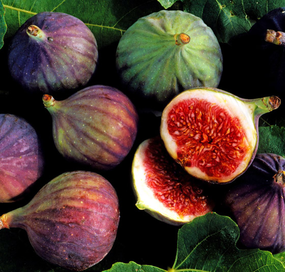 إليكم 12 علاجا طبيعيا فعّالا في القضاء على البقع والهالات الداكنة صورة رقم 2