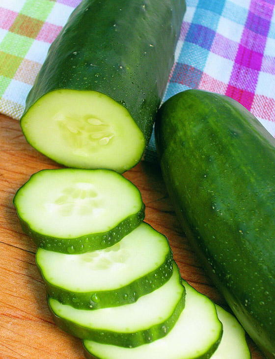 إليكم 12 علاجا طبيعيا فعّالا في القضاء على البقع والهالات الداكنة صورة رقم 4