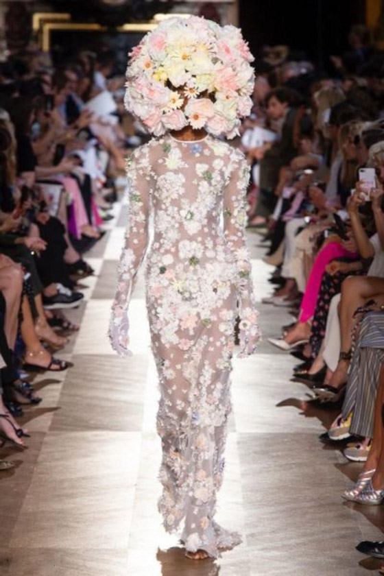 أغرب الأزياء والجوارب: هل تقبلين ارتداء هذه الملابس ؟ صورة رقم 1