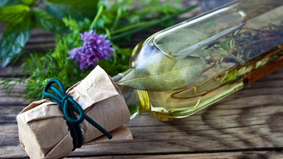 بالصور.. إليكم زيوت طبيعية تغنيكم عن المواد التجميلية والأدوية! صورة رقم 9