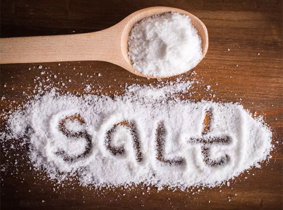 المرض الدائم واكتساب الوزن.. 12 علامة تدل على تناولك الملح بشكل زائد صورة رقم 8 المرض الدائم واكتساب الوزن.. 12 علامة تدل على تناولك الملح بشكل زائد صورة رقم 8