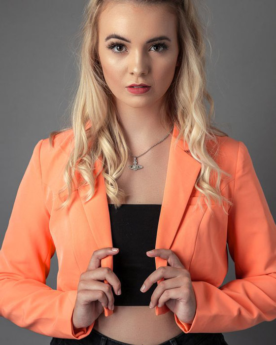 حلم فتاة سعت للقب ملكة جمال بريطانيا يتحول لكابوس يرافقها طول العمر! صورة رقم 8