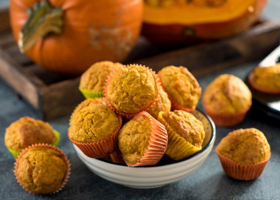 إليكم وصفة مافن اليقطين من دقيق اللوز اللذيذة ومنخفضة الكربوهيدرات صورة رقم 2 إليكم وصفة مافن اليقطين من دقيق اللوز اللذيذة ومنخفضة الكربوهيدرات صورة رقم 2