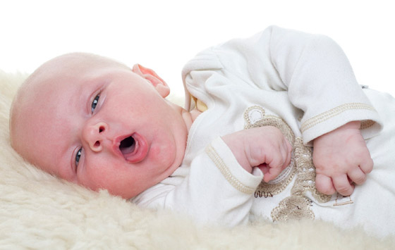 حالة مزعجة للجميع.. الحازوقة أسبابها وطرق علاجها للكبار والرضع صورة رقم 5