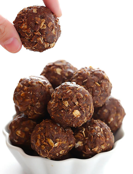 4 مكونات تصنع وجبة خفيفة صحية.. كرات الطاقة بزبدة الفول السوداني صورة رقم 11