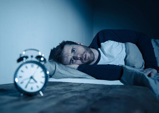 ماذا يحصل لجسدك عندما تتوقف عن النوم؟ 5 مراحل للحرمان من النوم! صورة رقم 14