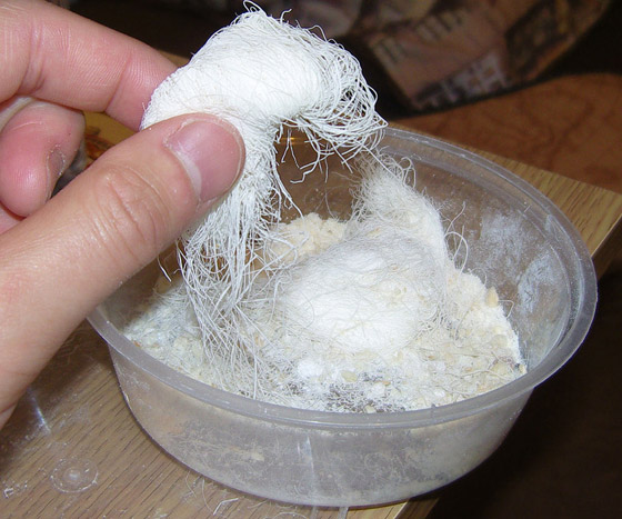 شعر ناعم محشو بالفول السوداني.. إليكم وصفة حلوى خبز التنين الصينية صورة رقم 8 شعر ناعم محشو بالفول السوداني.. إليكم وصفة حلوى خبز التنين الصينية صورة رقم 8