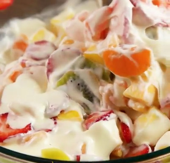 لمحبي الفواكه الاستوائية والجبن.. إليكم طريقة تحضير سلطة هاواي تشيزكيك صورة رقم 7 لمحبي الفواكه الاستوائية والجبن.. إليكم طريقة تحضير سلطة هاواي تشيزكيك صورة رقم 7