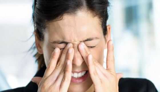 أضرار خطيرة.. لماذا يجب التوقف عن فرك العينين؟ وكيف يمكن التوقف؟ صورة رقم 10