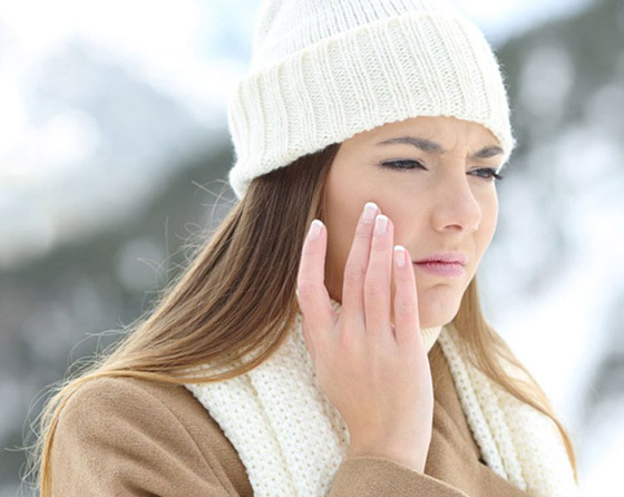 البشرة الحساسة في فصل الشتاء.. دليل كامل للعناية بها! صورة رقم 4 البشرة الحساسة في فصل الشتاء.. دليل كامل للعناية بها! صورة رقم 4