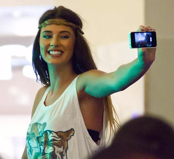 عروق عربية ضمن قائمة أجمل 100 وجه (نساء ورجال) بالعالم لعام 2020 صورة رقم 15 عروق عربية ضمن قائمة أجمل 100 وجه (نساء ورجال) بالعالم لعام 2020 صورة رقم 15