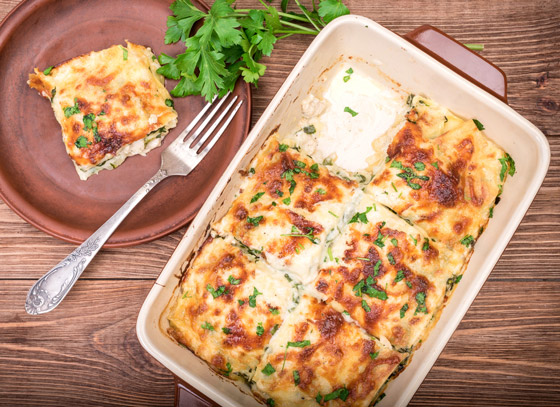 خلال 7 دقائق فقط.. إليكم طريقة تحضير اللازانيا بالميكرويف اللذيذة صورة رقم 2