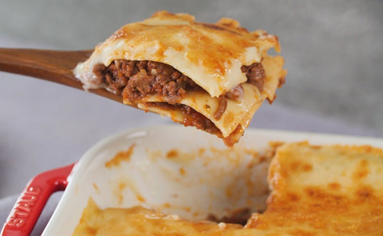 خلال 7 دقائق فقط.. إليكم طريقة تحضير اللازانيا بالميكرويف اللذيذة صورة رقم 6