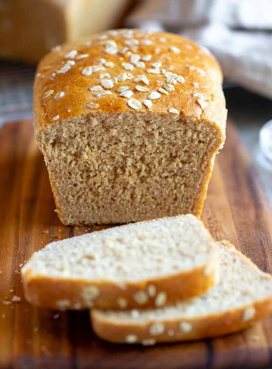 تريد تناول خبز صحي دون الشعور بالذنب؟ إليك وصفة خبز الشوفان الشهي صورة رقم 4