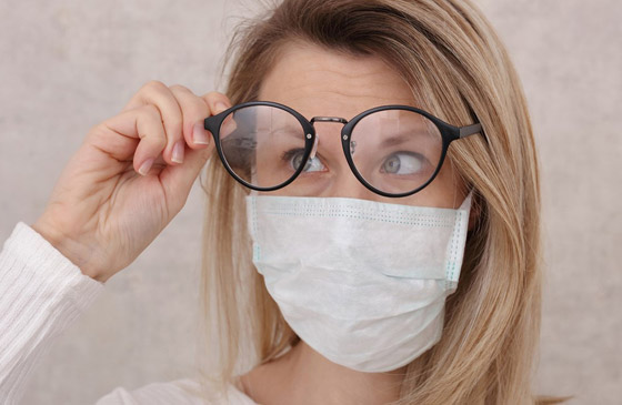 كيف تتخلص من الضباب على النظارات مع قناع الوجه؟ صورة رقم 7 كيف تتخلص من الضباب على النظارات مع قناع الوجه؟ صورة رقم 7