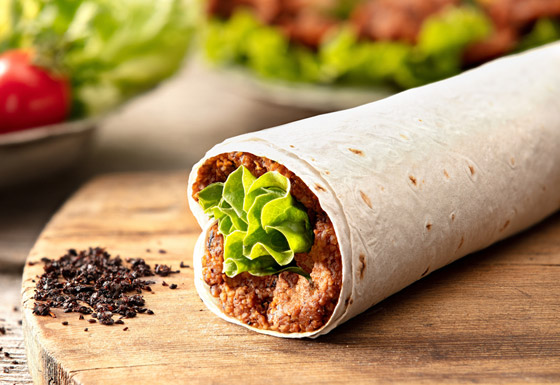 مُشبعة وقليلة السعرات الحرارية.. إليكم وصفة الكبة النية التركية الشهية صورة رقم 2 مُشبعة وقليلة السعرات الحرارية.. إليكم وصفة الكبة النية التركية الشهية صورة رقم 2