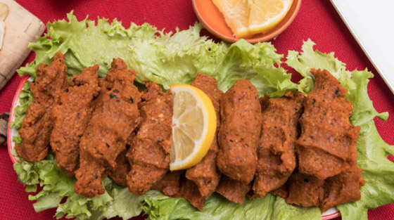 مُشبعة وقليلة السعرات الحرارية.. إليكم وصفة الكبة النية التركية الشهية صورة رقم 6 مُشبعة وقليلة السعرات الحرارية.. إليكم وصفة الكبة النية التركية الشهية صورة رقم 6