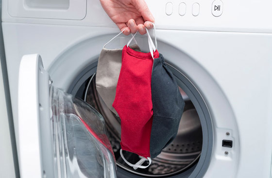 متى يصبح تغيير وغسل أقنعة الوجه القماشية والقطنية واجبا؟ صورة رقم 2