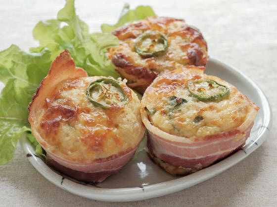 إليكم وصفة مافن الشيدر والهالبينو قليل السعرات الحرارية لحمية الكيتو صورة رقم 3 إليكم وصفة مافن الشيدر والهالبينو قليل السعرات الحرارية لحمية الكيتو صورة رقم 3